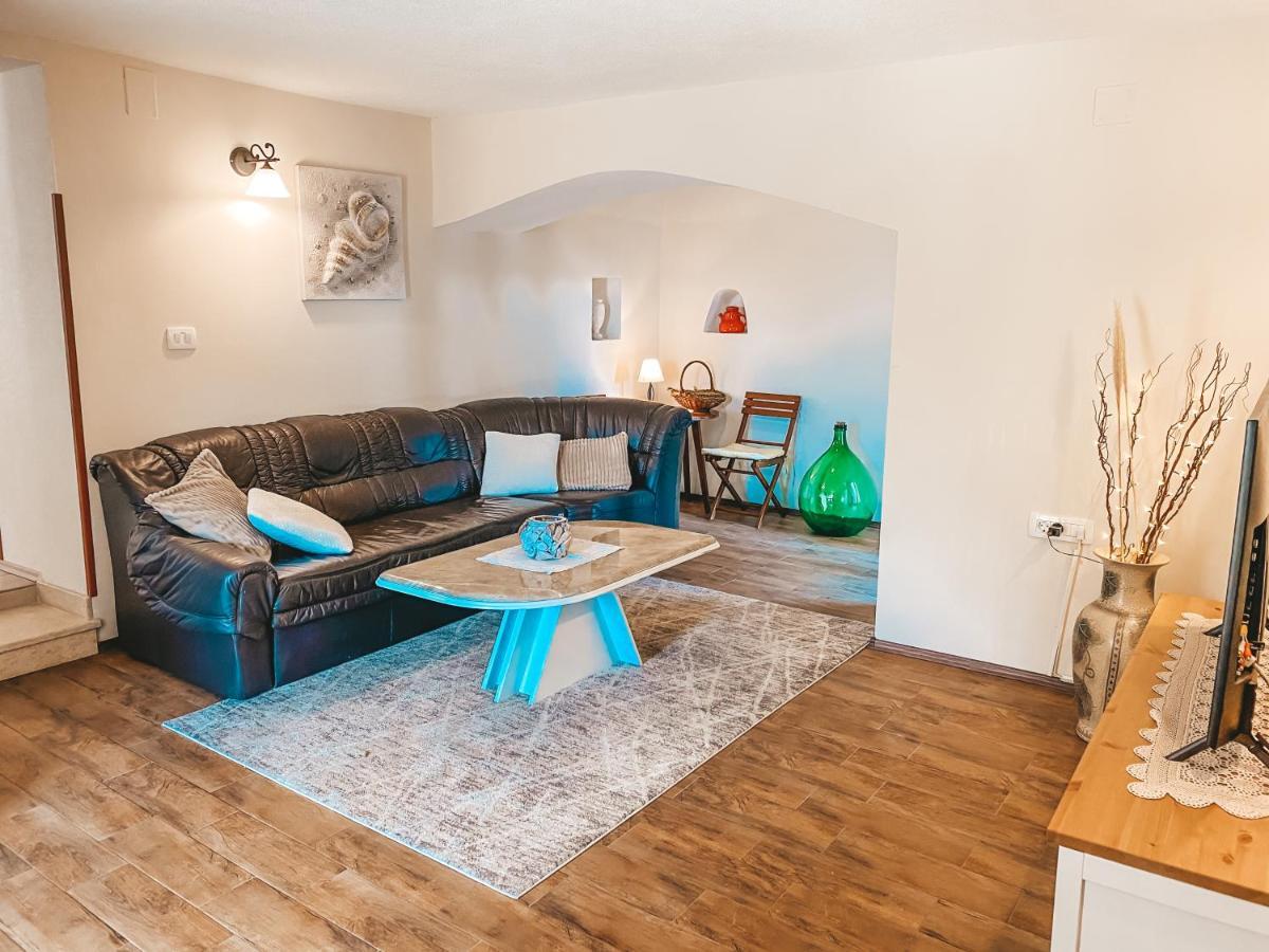 Holiday Home Istra Пломин Екстериор снимка